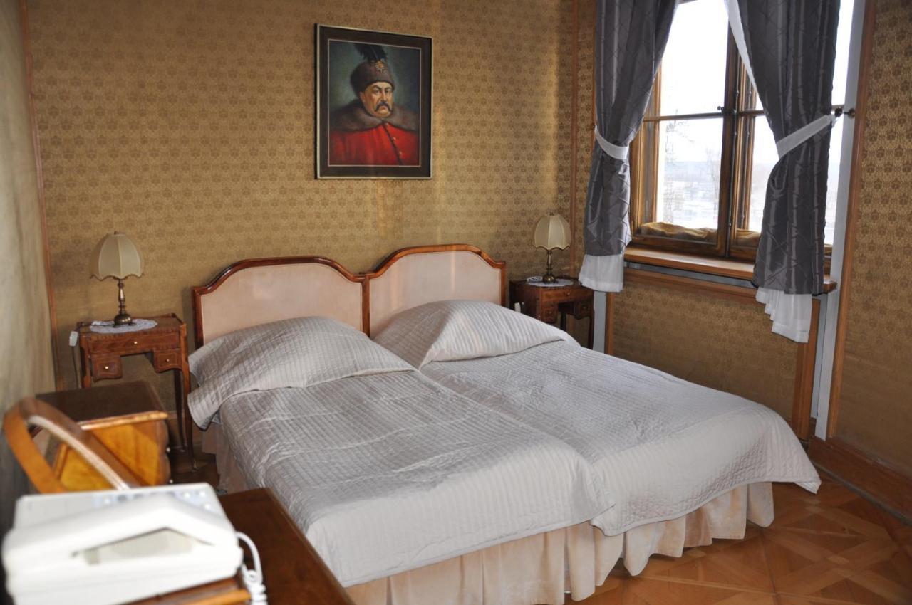 Hotel Zamek Pultusk Dom Polonii Екстериор снимка
