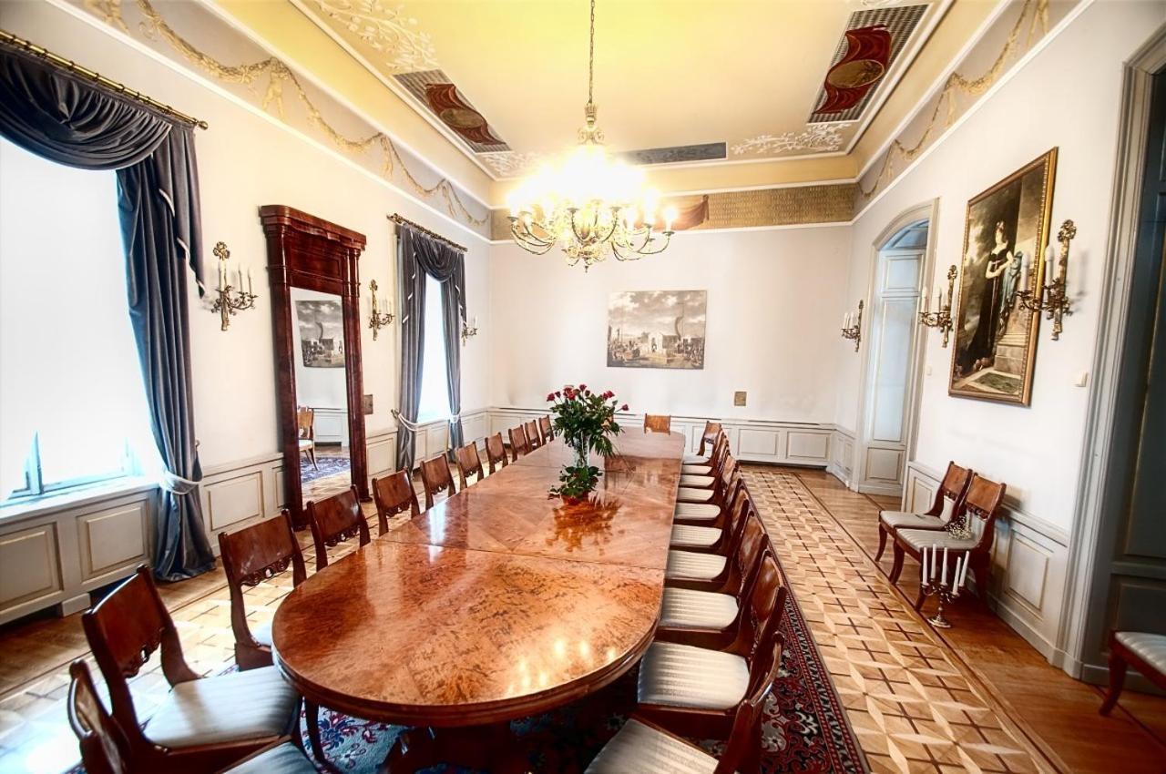 Hotel Zamek Pultusk Dom Polonii Екстериор снимка