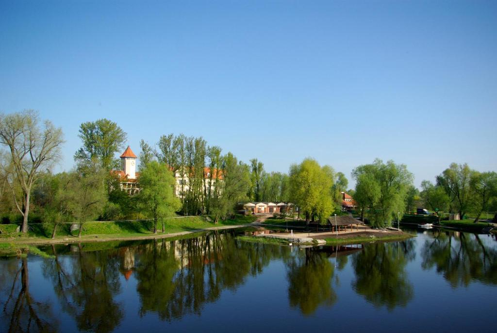 Hotel Zamek Pultusk Dom Polonii Екстериор снимка