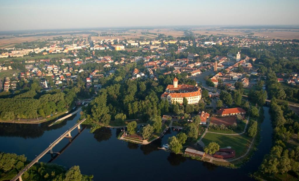 Hotel Zamek Pultusk Dom Polonii Екстериор снимка